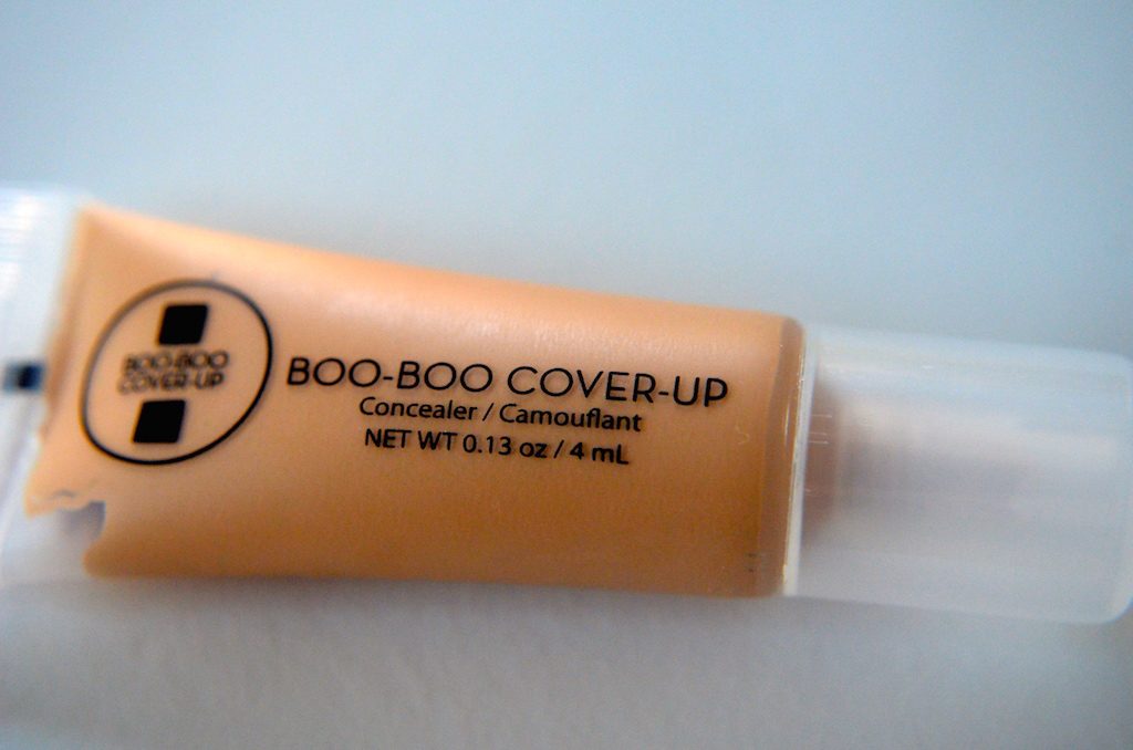 boo-boo-cover-up-concealer-ipsy-bag